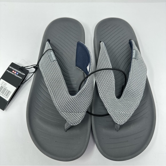 Hey Dude Milo Grey Men’s Flip Flops - Picture 3 of 9